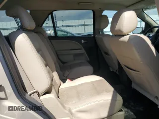 2008 Ford Taurus X SEL z VIN 1FMDK02W58GA27299, wystawiony jako Copart lot #54070345 z przebiegiem 82 629 mil mil oraz Szkoda całkowita • Salvage title. Historia ofert i sprzedaży dostępna na DreamBid. Obrazek 11.