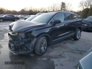 2019 Lincoln MKC Select with VIN 5LMCJ2D91KUL00973, listed as a Copart auction lot 88218125 with 124,570 mi miles and Clean Title. Bid and sale history available at carsss.com. Image 1.