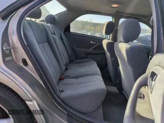 2001 Toyota Camry LE z VIN JT2BF22K810291438, wystawiony jako Copart lot #54261565 z przebiegiem 174 101 mil mil oraz Szkoda całkowita • Salvage title. Historia ofert i sprzedaży dostępna na DreamBid. Obrazek 10.
