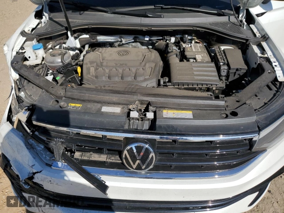 2023 Volkswagen Tiguan SE R-Line Black with VIN 3VVCB7AX6PM001044, listed as a Copart auction lot 47365565 with 20,059 mi miles and Salvage title. Bid and sale history available at DreamBid. Image 12.