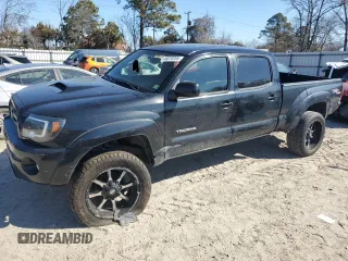 2005 Toyota Tacoma PreRunner z VIN 5TEKU72N25Z035788, wystawiony jako Copart lot #46870285 z przebiegiem 139 019 mil mil oraz Szkoda całkowita • Salvage title. Historia ofert i sprzedaży dostępna na DreamBid. Obrazek 1.