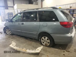 2005 Toyota Sienna XLE with VIN 5TDZA22C25S247726, listed as a Copart auction lot 45957875 with 231,902 mi miles and Salvage Title. Bid and sale history available at carsss.com. Image 2.