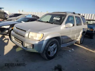 2002 Infiniti QX4 Luxury z VIN JNRDR09Y82W261103, wystawiony jako Copart lot #72452414 z przebiegiem 256 625 mil mil oraz Szkody całkowita. Historia ofert i sprzedaży dostępna na DreamBid. Obrazek 1.