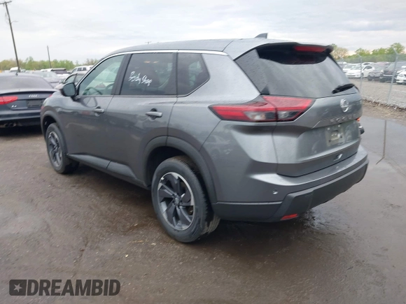2025 Nissan Rogue SV with VIN 5N1BT3BA6SC817137, listed as a IAAI auction lot 42028063 with 3,742 mi miles and . Bid and sale history available at DreamBid. Image 3.