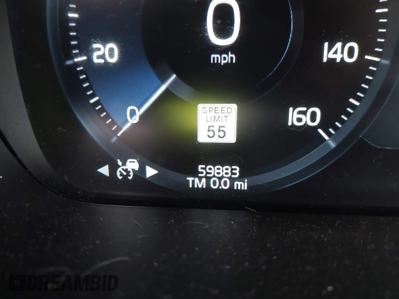 2020 Volvo XC90 Momentum with VIN YV4A22PK7L1539518, listed as a IAAI auction lot 41665899 with 59,883 mi miles. Bid and sale history available at carsss.com. Image 16.