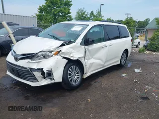 2020 Toyota Sienna XLE Auto Access Seat with VIN 5TDYZ3DC3LS048818, listed as a IAAI auction lot 42249209 with 34,812 mi miles and . Bid and sale history available at DreamBid. Image 16.