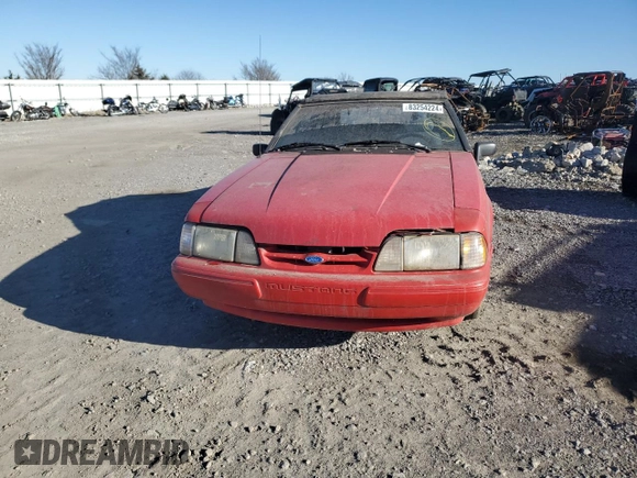 1992 Ford Mustang with VIN 1FACP44M2NF114167, listed as a Copart auction lot 83254224 with 35,482 mi miles and Clean title. Bid and sale history available at DreamBid. Image 5.