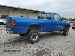 1998 Dodge 2500 with VIN 3B7KF26Z3WM221543, listed as a Copart auction lot 72395024 with 48,660 mi miles and Salvage Title. Bid and sale history available at DreamBid. Image 3.