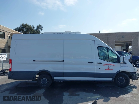 2018 Ford Transit с VIN 1FTYR3XG7JKB40890, выставлен на аукционе IAAI как лот 42448523 с пробегом 92 683 миль миль и . История ставок и продаж доступна на DreamBid. Изображение 14.