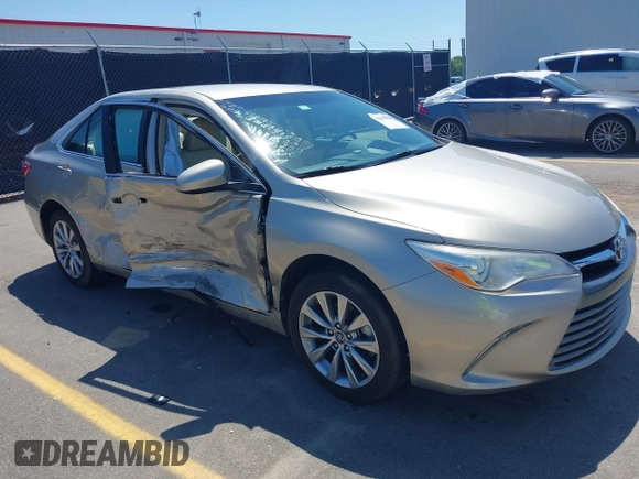 2017 Toyota Camry XLE z VIN 4T1BF1FK3HU786219, wystawiony jako IAAI lot #42097020 z przebiegiem 73 225 mil mil oraz . Historia ofert i sprzedaży dostępna na DreamBid. Obrazek 1.