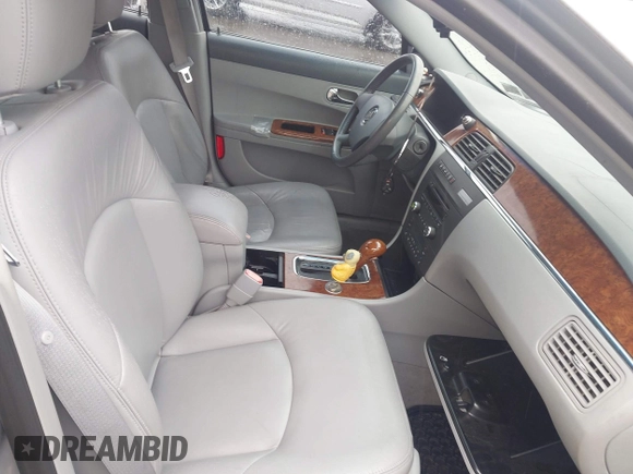 2005 Buick LaCrosse CXL z VIN 2G4WD532451320650, wystawiony jako IAAI lot #42293121 z przebiegiem Nie podano mil oraz . Historia ofert i sprzedaży dostępna na DreamBid. Obrazek 5.