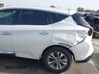 2018 Nissan Murano SV with VIN 5N1AZ2MG7JN202881, listed as a IAAI auction lot 41745321 with 111,567 mi miles and . Bid and sale history available at DreamBid. Image 6.