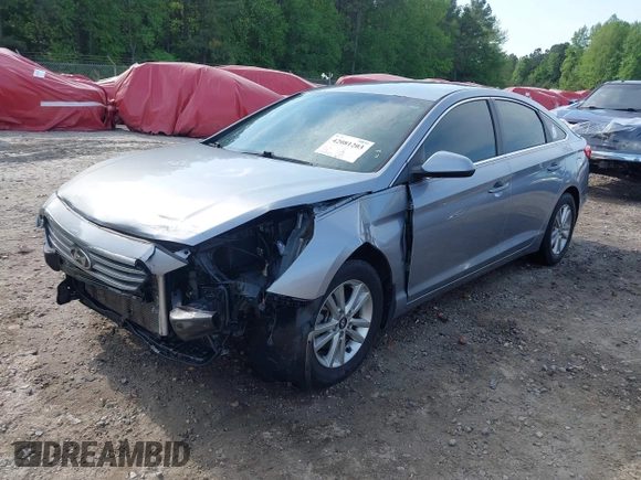 2015 Hyundai Sonata 2.4L SE with VIN 5NPE24AF9FH148413, listed as a IAAI auction lot 42081203 with 173,425 mi miles. Bid and sale history available at carsss.com. Image 2.