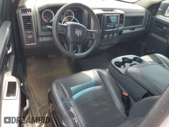 2014 Ram 1500 Tradesman z VIN 3C6JR6AG8EG332268, wystawiony jako Copart lot #52888705 z przebiegiem 245 476 mil mil oraz Szkoda całkowita • Salvage title. Historia ofert i sprzedaży dostępna na DreamBid. Obrazek 8.