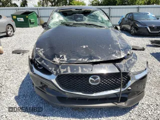 2024 Mazda CX-30 S with VIN 3MVDMBAM6RM703369, listed as a Copart auction lot 58508225 with 10,253 mi miles and Non repairable. Bid and sale history available at DreamBid. Image 5.