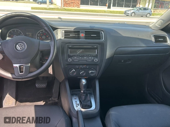 2012 Volkswagen Jetta Sedan SE w/Convenience PZEV with VIN 3VWDP7AJ2CM073110, listed as a Copart auction lot 52216135 with 135,408 mi miles and Clean Title. Bid and sale history available at carsss.com. Image 9.