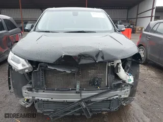 2018 Chevrolet Traverse LT Leather with VIN 1GNERHKW5JJ188108, listed as a IAAI auction lot 40993338 with 108,816 mi miles. Bid and sale history available at carsss.com. Image 13.