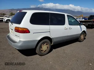 2000 Toyota Sienna LE with VIN 4T3ZF13C8YU252345, listed as a Copart auction lot 75563984 with 157,083 mi miles and Salvage Title. Bid and sale history available at carsss.com. Image 3.