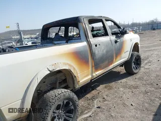 2019 Ram 2500 Laramie with VIN 3C6UR5FL9KG630319, listed as a IAAI auction lot 41787523 with Not provided miles and . Bid and sale history available at DreamBid. Image 4.