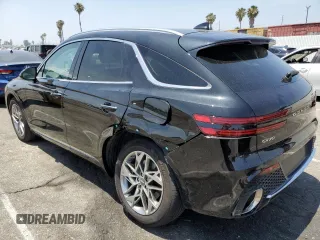 2024 Genesis GV70 2.5T with VIN 5NMMADTB3RH015771, listed as a Copart auction lot 60168085 with 9,800 mi miles and Salvage title. Bid and sale history available at DreamBid. Image 2.