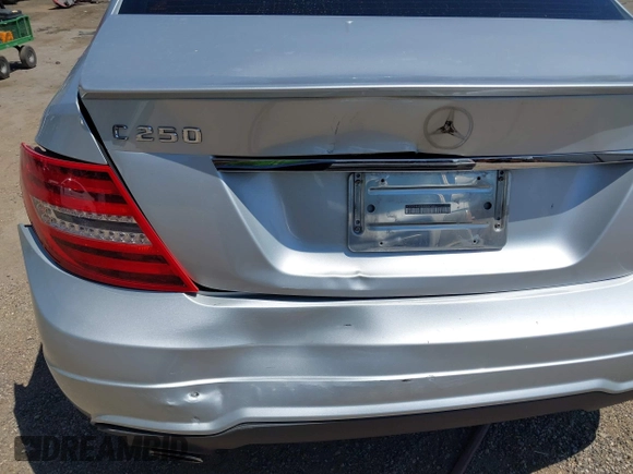 2014 Mercedes-Benz C 250 Sport with VIN WDDGF4HB5ER307781, listed as a IAAI auction lot 42223138 with 186,457 mi miles and . Bid and sale history available at DreamBid. Image 6.