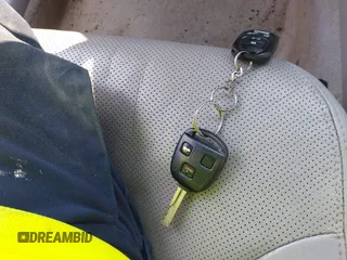 2005 Lexus ES 350 с VIN JTHBA30G155096010, выставлен на аукционе IAAI как лот 42435639 с пробегом 181 186 миль миль и . История ставок и продаж доступна на DreamBid. Изображение 11.