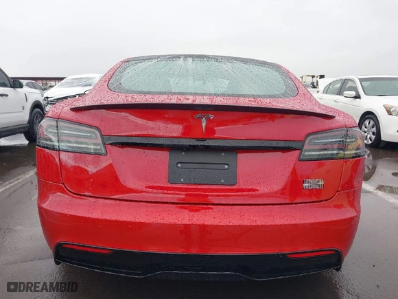 2022 Tesla Model S Plaid with VIN 5YJSA1E61NF485055, listed as a IAAI auction lot 41751134 with 1 mi miles. Bid and sale history available at carsss.com. Image 16.