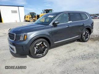 2024 Kia Telluride S with VIN 5XYP64GC2RG551607, listed as a Copart auction lot 45722785 with 6,822 mi miles and Salvage Title. Bid and sale history available at carsss.com. Image 1.