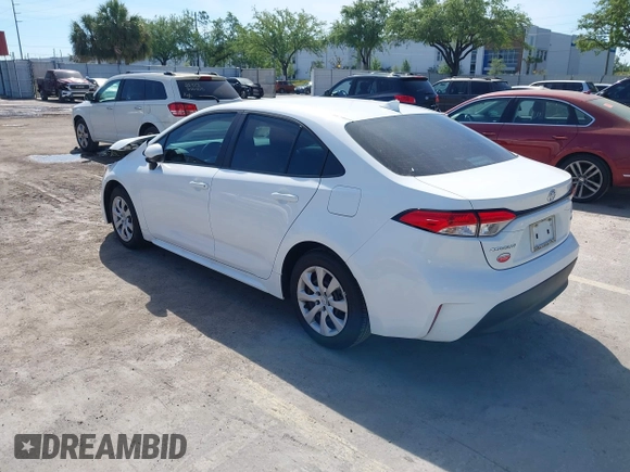 2024 Toyota Corolla LE with VIN 5YFB4MDE3RP192589, listed as a IAAI auction lot 41875478 with 7,011 mi miles. Bid and sale history available at carsss.com. Image 3.