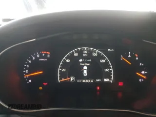 2015 Kia Cadenza Premium with VIN KNALN4D72F5174285, listed as a Copart auction lot 88986315 with 126,232 mi miles and Clean Title. Bid and sale history available at carsss.com. Image 9.