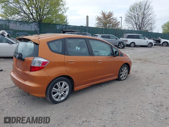 2009 Honda Fit Sport with VIN JHMGE88449S003666, listed as a IAAI auction lot 42088515 with 1 mi miles. Bid and sale history available at carsss.com. Image 4.