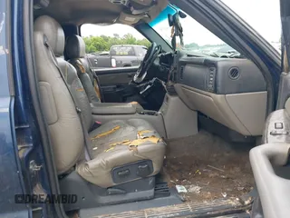 2002 Chevrolet Tahoe LS with VIN 1GNEC13Z62R205972, listed as a IAAI auction lot 42386598 with Not provided miles and . Bid and sale history available at DreamBid. Image 5.