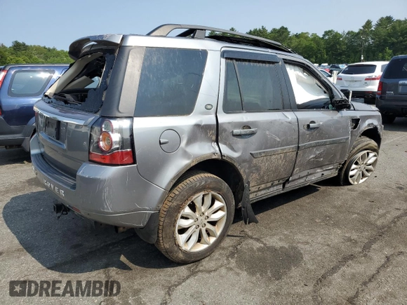 2013 Land Rover LR2 z VIN SALFR2BG0DH376008, wystawiony jako Copart lot #59855425 z przebiegiem Nie podano mil oraz Szkoda całkowita • Salvage title. Historia ofert i sprzedaży dostępna na DreamBid. Obrazek 3.