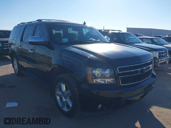 2007 Chevrolet Suburban LT with VIN 1GNFC16037R407726, listed as a IAAI auction lot 41480221 with 247,857 mi miles and . Bid and sale history available at DreamBid. Image 1.