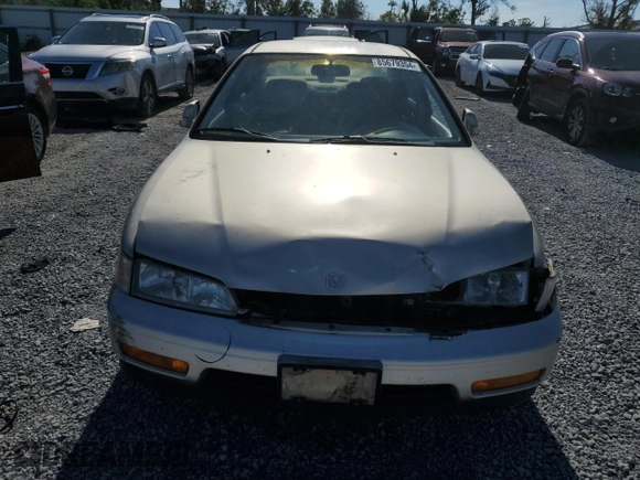 1995 Honda Accord LX with VIN 1HGCD5630SA158577, listed as a Copart auction lot 85679354 with 149,213 mi miles and Salvage Title. Bid and sale history available at carsss.com. Image 5.