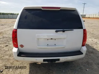 2011 GMC Yukon SLT z VIN 1GKS2CE0XBR335010, wystawiony jako Copart lot #52818405 z przebiegiem 217 402 mil mil oraz Szkoda całkowita • Salvage title. Historia ofert i sprzedaży dostępna na DreamBid. Obrazek 6.