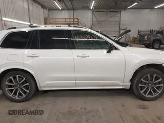 2019 Volvo XC90 Momentum with VIN YV4A22PK3K1452939, listed as a IAAI auction lot 41359960 with 96,973 mi miles. Bid and sale history available at carsss.com. Image 14.