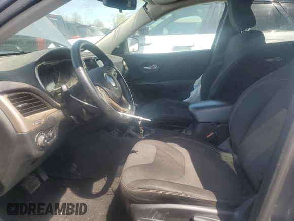 2015 Jeep Cherokee Latitude with VIN 1C4PJLCS7FW539800, listed as a Copart auction lot 53125525 with 127,825 mi miles and Clean Title. Bid and sale history available at carsss.com. Image 7.