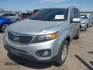 2012 Kia Sorento LX with VIN 5XYKT4A67CG233771, listed as a IAAI auction lot 41808416 with 155,788 mi miles. Bid and sale history available at carsss.com. Image 17.