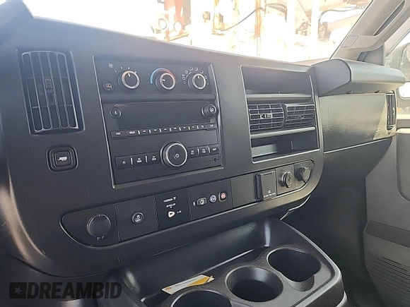 2020 Chevrolet Express Cargo with VIN 1GCWGAFP6L1186058, listed as a IAAI auction lot 42737734 with 106,149 mi miles and . Bid and sale history available at DreamBid. Image 13.