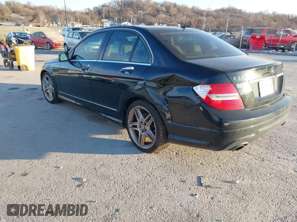 2013 Mercedes-Benz C 300 Sport with VIN WDDGF8AB0DR249949, listed as a IAAI auction lot 41396567 with Not Provided miles and . Bid and sale history available at carsss.com. Image 3.