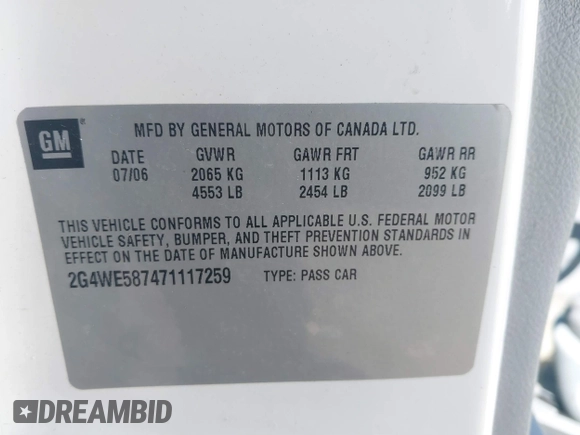 2007 Buick LaCrosse CXS with VIN 2G4WE587471117259, listed as a IAAI auction lot 41882777 with 201,787 mi miles. Bid and sale history available at carsss.com. Image 9.