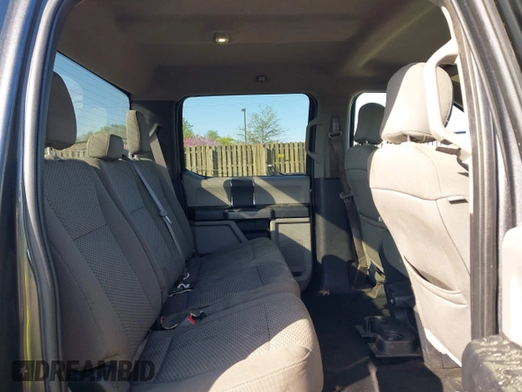2018 Ford Super Duty F-250 SRW XL with VIN 1FT7W2B64JEC34849, listed as a IAAI auction lot 41970883 with 191,631 mi miles. Bid and sale history available at carsss.com. Image 8.