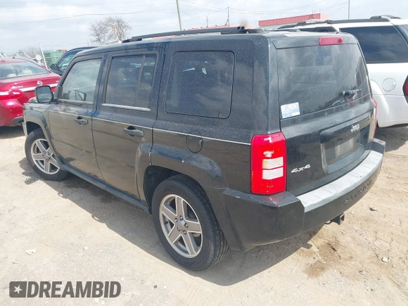 2007 Jeep Patriot Sport with VIN 1J8FF28W97D267050, listed as a IAAI auction lot 41793288 with 132,743 mi miles and . Bid and sale history available at DreamBid. Image 3.