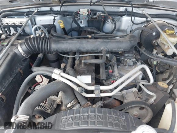2004 Jeep Wrangler Sport with VIN 1J4FA49S04P781581, listed as a IAAI auction lot 42078693 with 111,123 mi miles and . Bid and sale history available at DreamBid. Image 10.