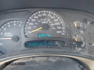 2005 GMC Yukon XL SLT with VIN 1GKEC16Z55J212696, listed as a IAAI auction lot 41503016 with 267,101 mi miles. Bid and sale history available at carsss.com. Image 7.