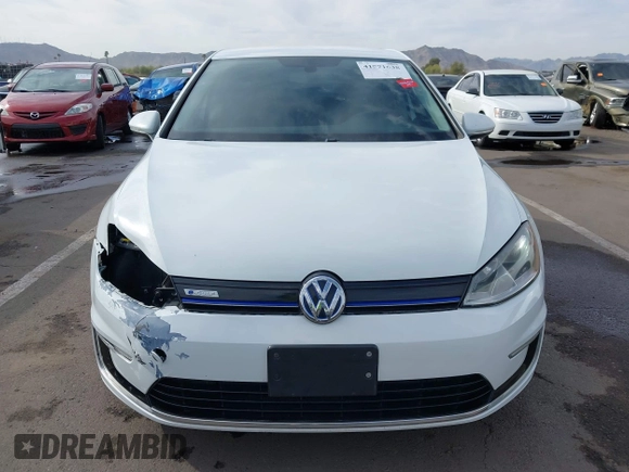 2016 Volkswagen Golf SE z VIN WVWKP7AU5GW910703, wystawiony jako IAAI lot #41871638 z przebiegiem 65 328 mil mil oraz . Historia ofert i sprzedaży dostępna na DreamBid. Obrazek 13.