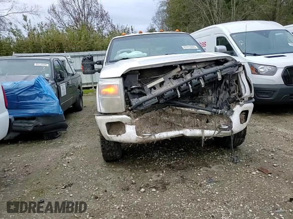 2015 Ford F-350 Lariat z VIN 1FT8W3DT5FEC62650, wystawiony jako Copart lot #87615005 z przebiegiem 177 542 mil mil oraz Szkoda całkowita • Salvage title. Historia ofert i sprzedaży dostępna na DreamBid. Obrazek 12.