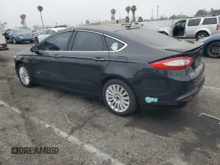 2014 Ford Fusion Titanium with VIN 3FA6P0SU8ER111639, listed as a Copart auction lot 60515425 with 155,698 mi miles and Salvage title. Bid and sale history available at DreamBid. Image 2.
