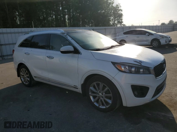 2016 Kia Sorento SX with VIN 5XYPKDA5XGG161292, listed as a Copart auction lot 53752865 with 218,125 mi miles and Clean Title. Bid and sale history available at carsss.com. Image 4.